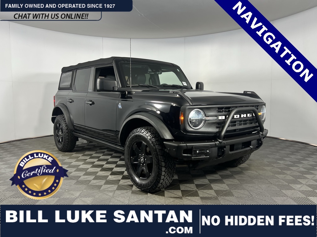 2022 Ford Bronco 4-Door Black Diamond's photo