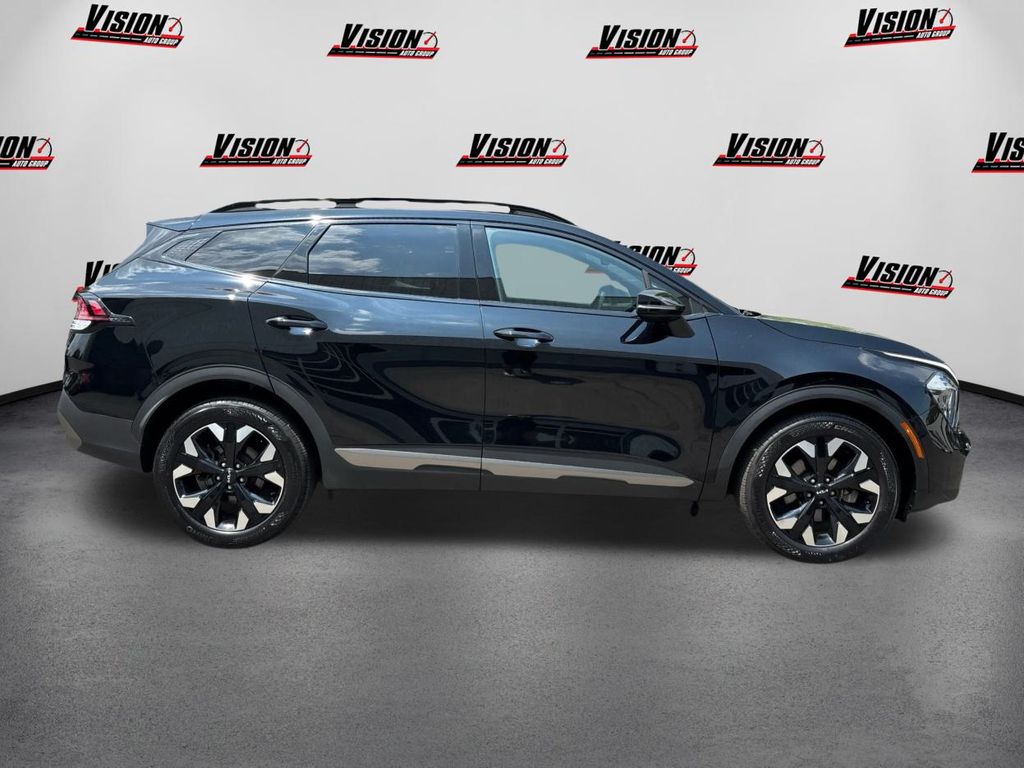 2023 Kia Sportage X-Line photo 4