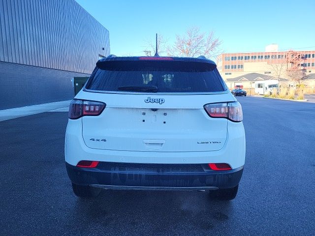 2024 Jeep Compass Limited photo 4