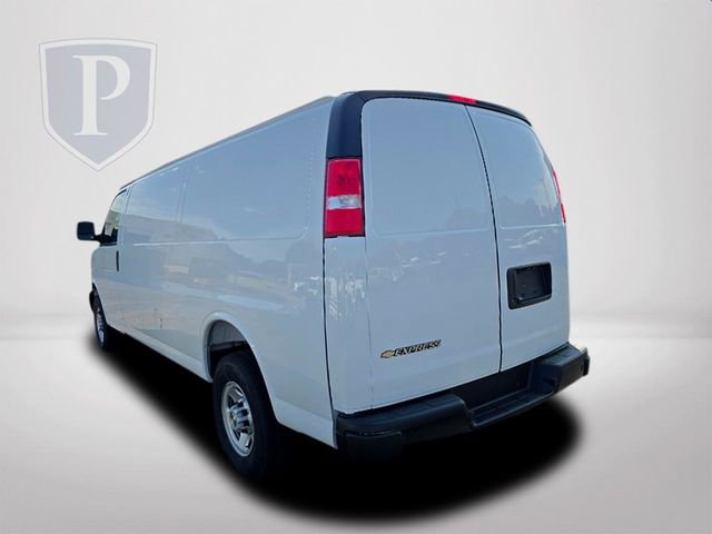 2025 Chevrolet Express Cargo 2500 photo 6