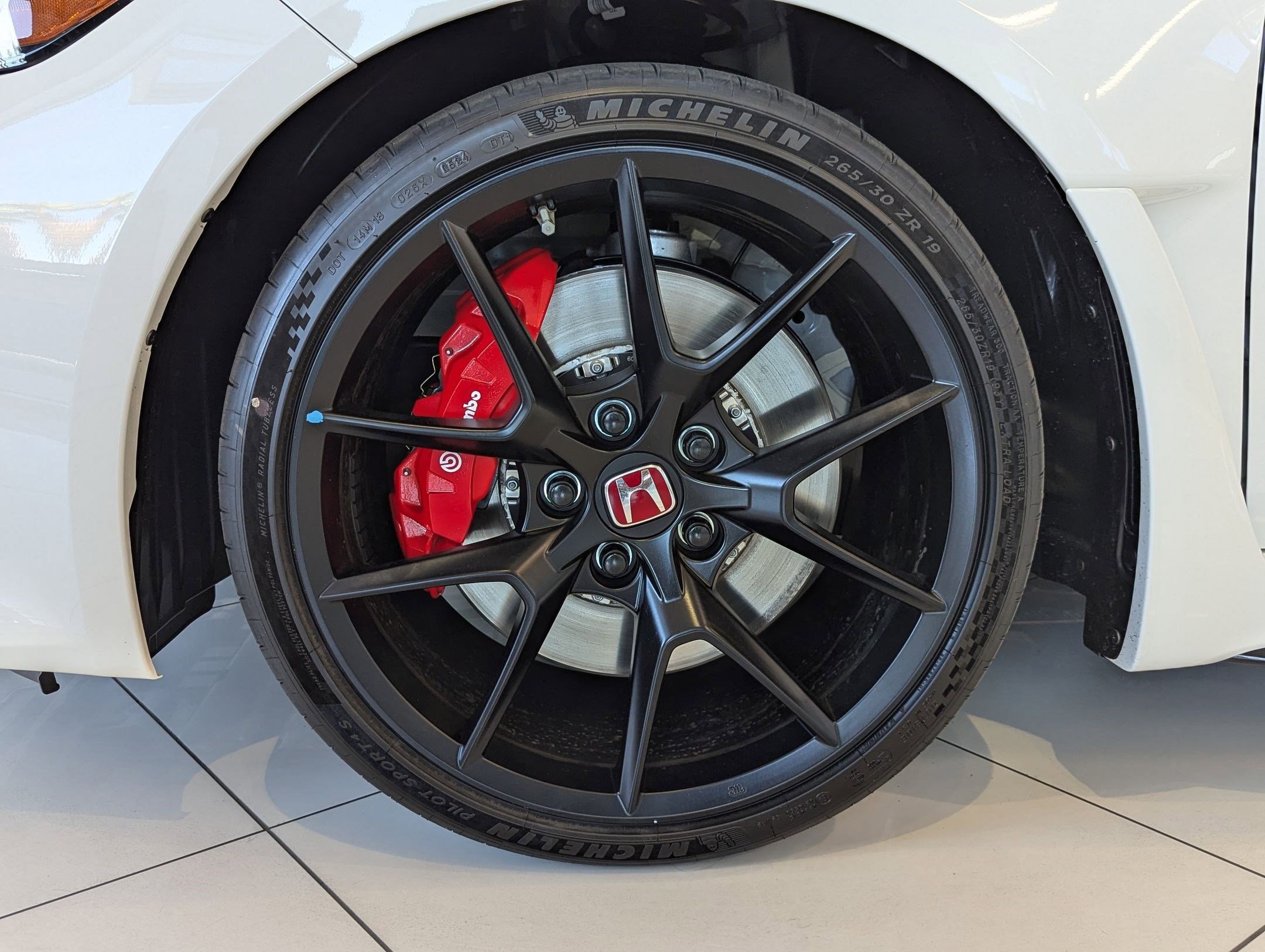 2025 Honda Civic Type R photo 4