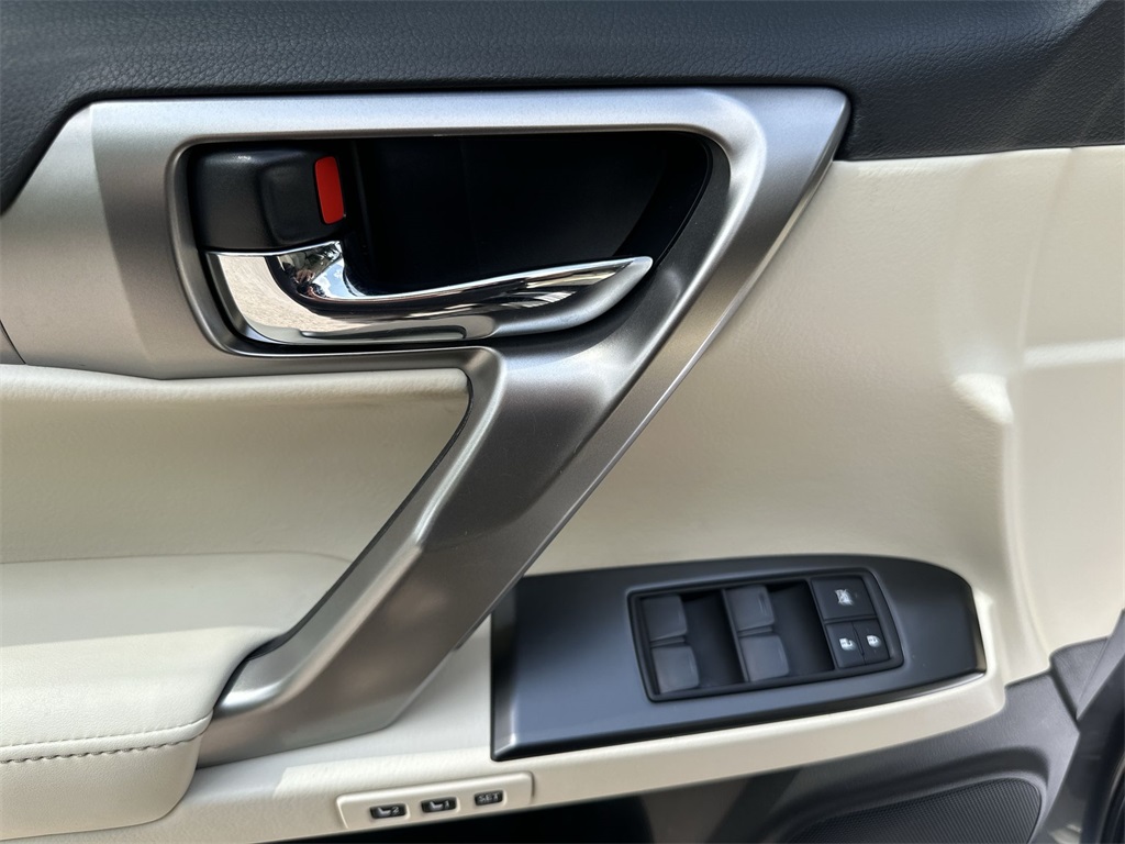 2023 Lexus GX 460 Luxury photo 13
