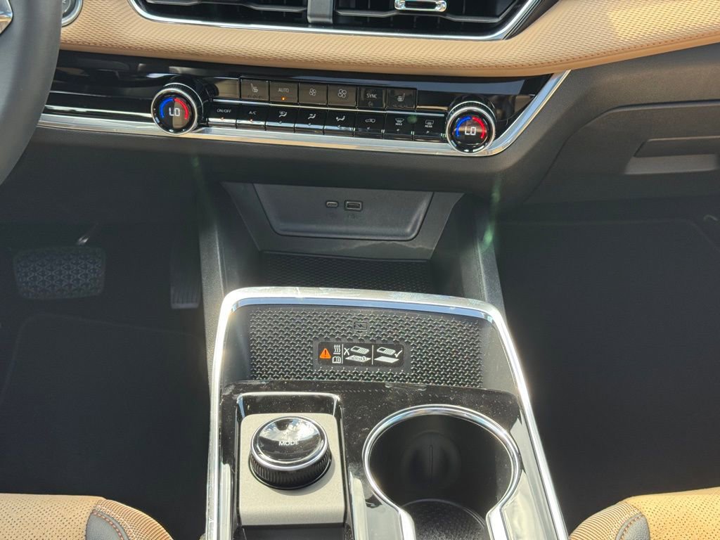 2026 Chevrolet Equinox ACTIV photo 16