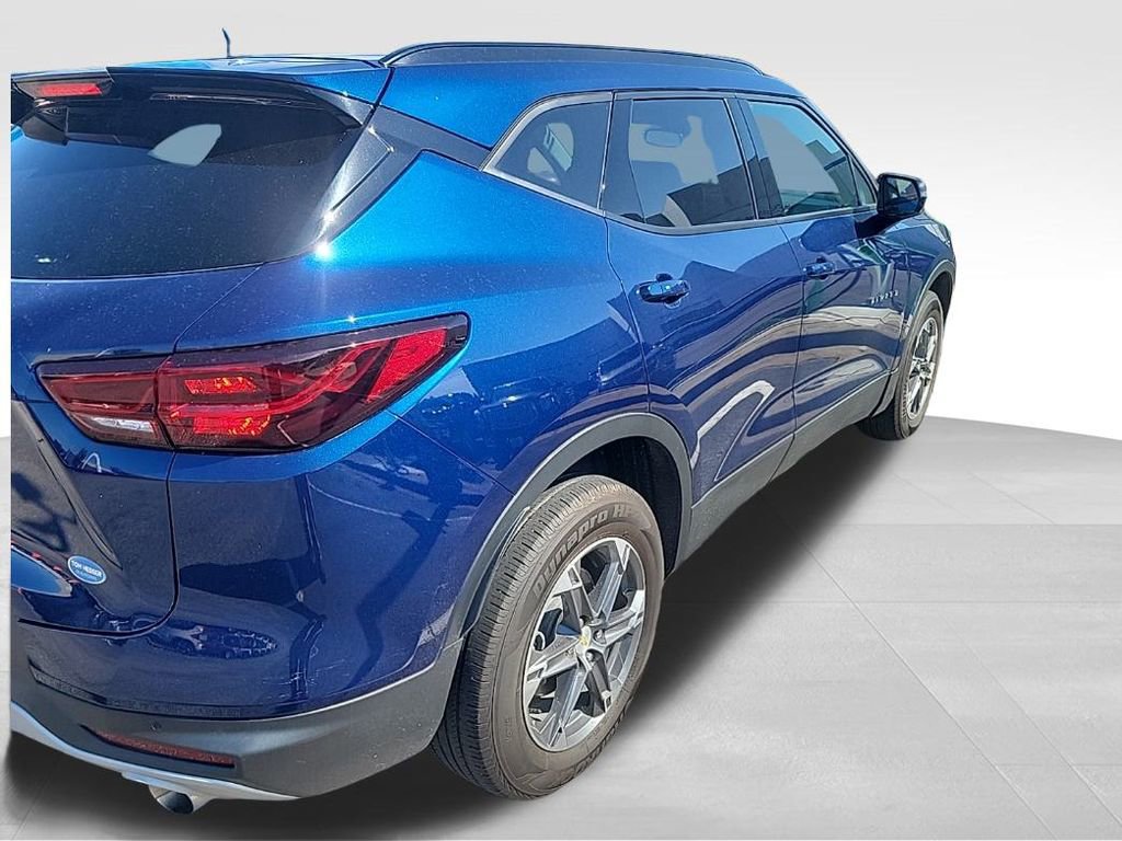 2023 Chevrolet Blazer 3LT photo 3