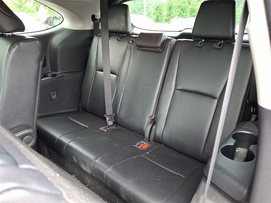 2022 Toyota Highlander XLE photo 11
