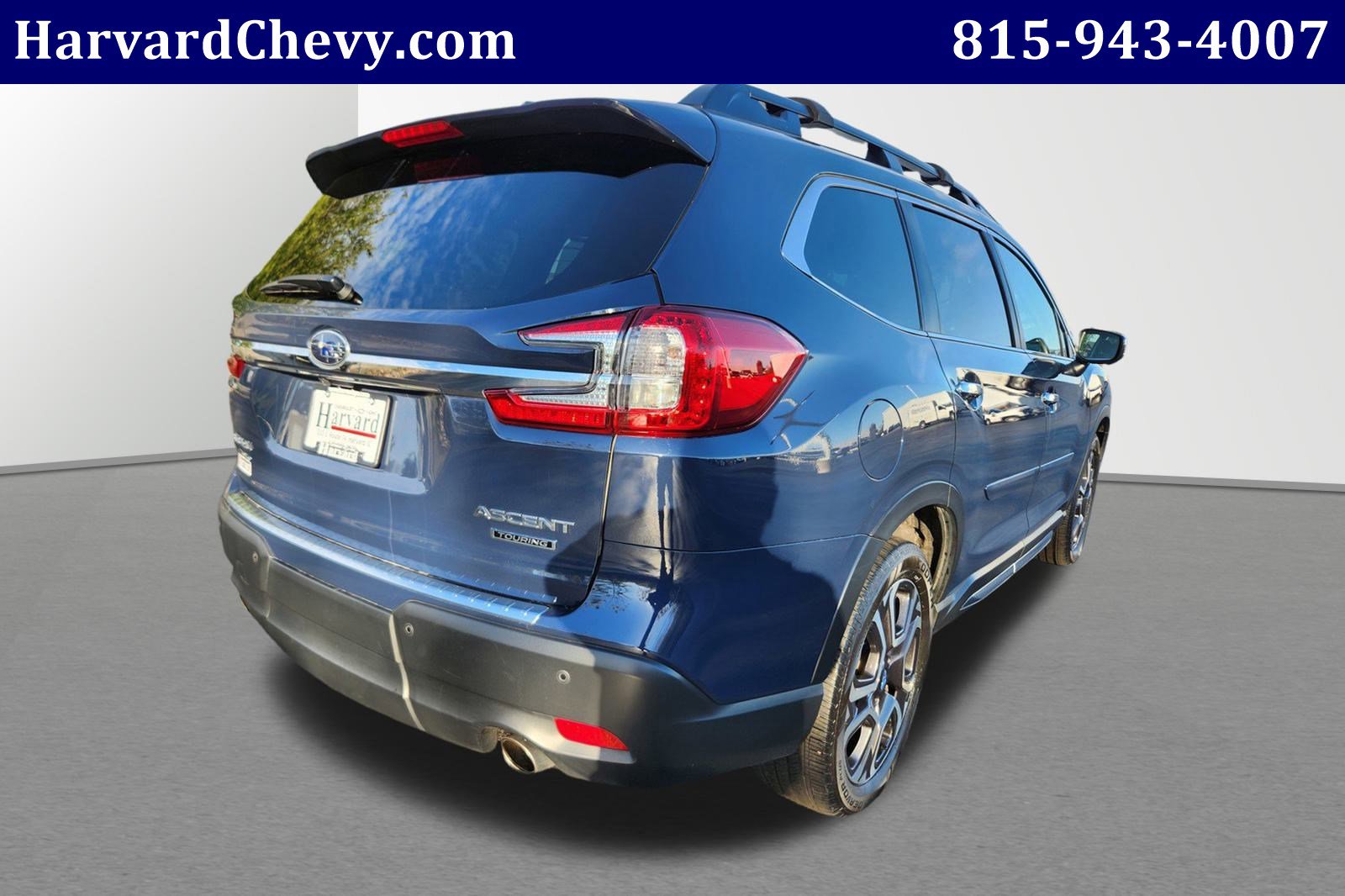 2023 Subaru Ascent Touring photo 2