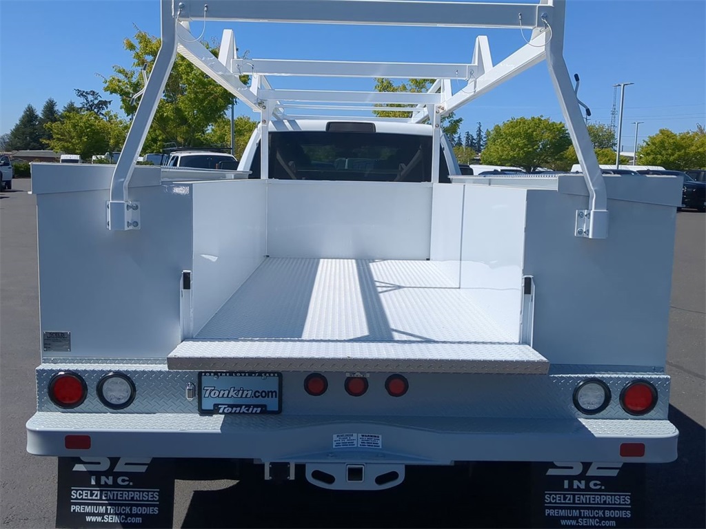 2024 Ram 3500 Tradesman photo 11