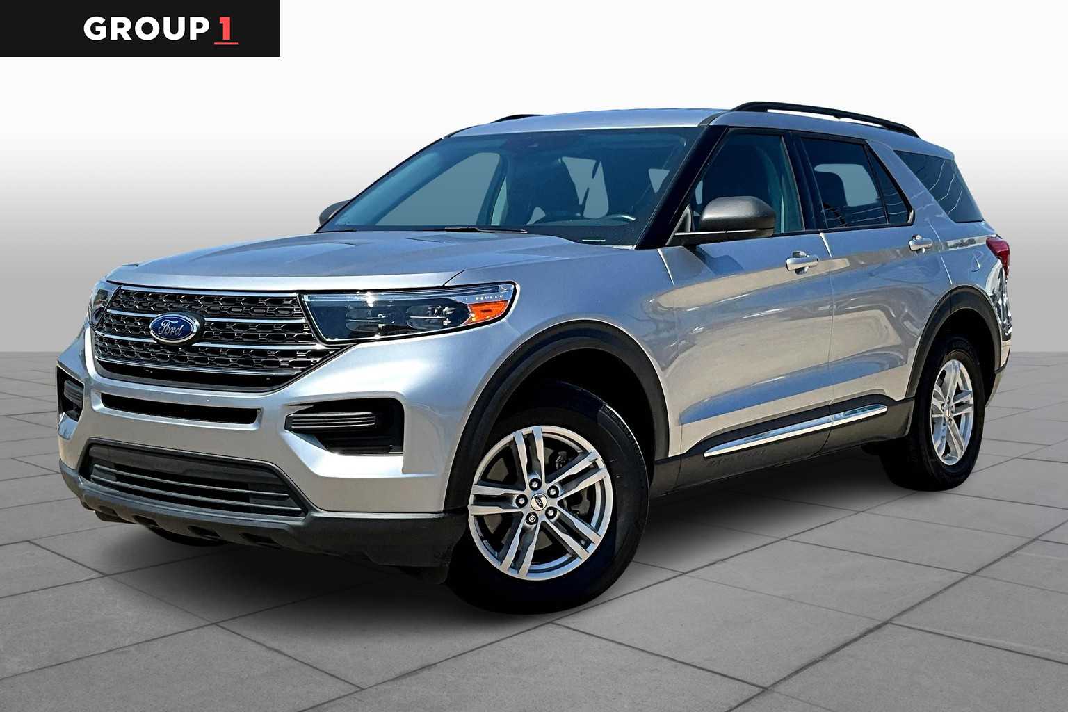 2022 Ford Explorer XLT's photo