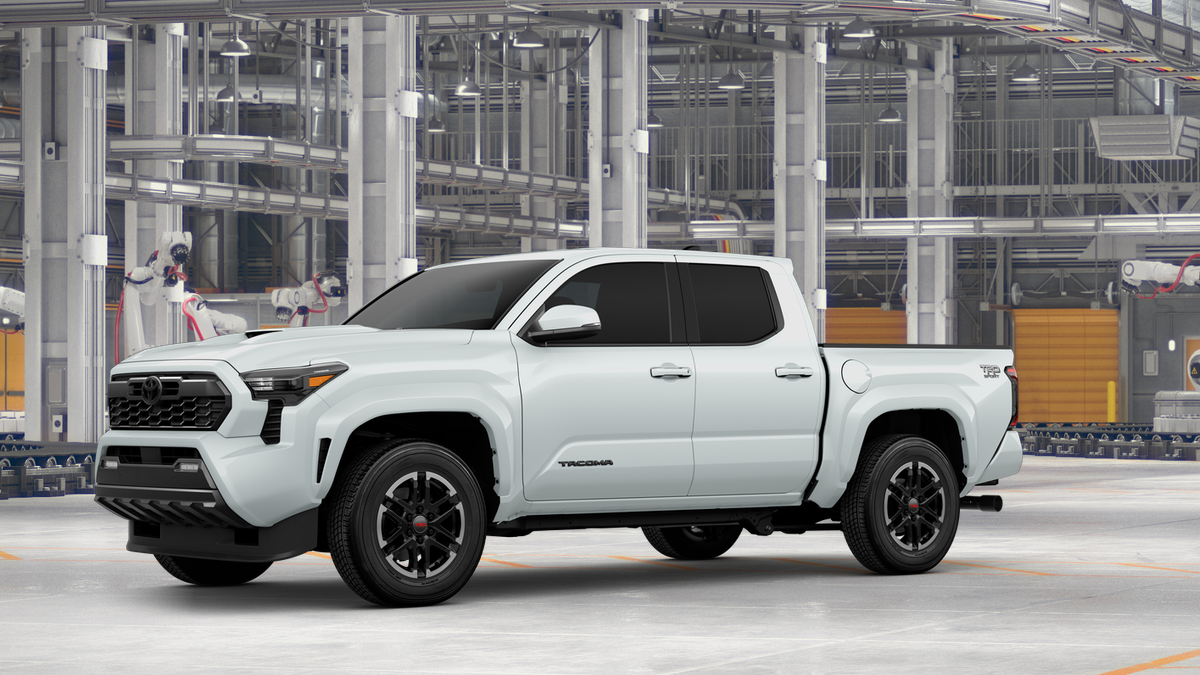 2026 Toyota Tacoma TRD Sport photo 2