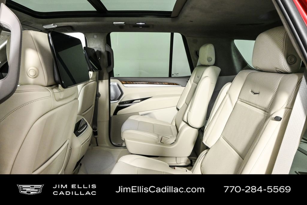 2025 Cadillac Escalade Sport Platinum photo 18