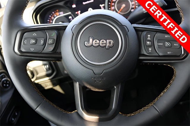 2024 Jeep Gladiator Willys photo 18