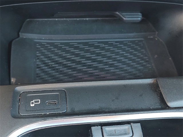 2021 Mercedes Benz A 220 photo 12