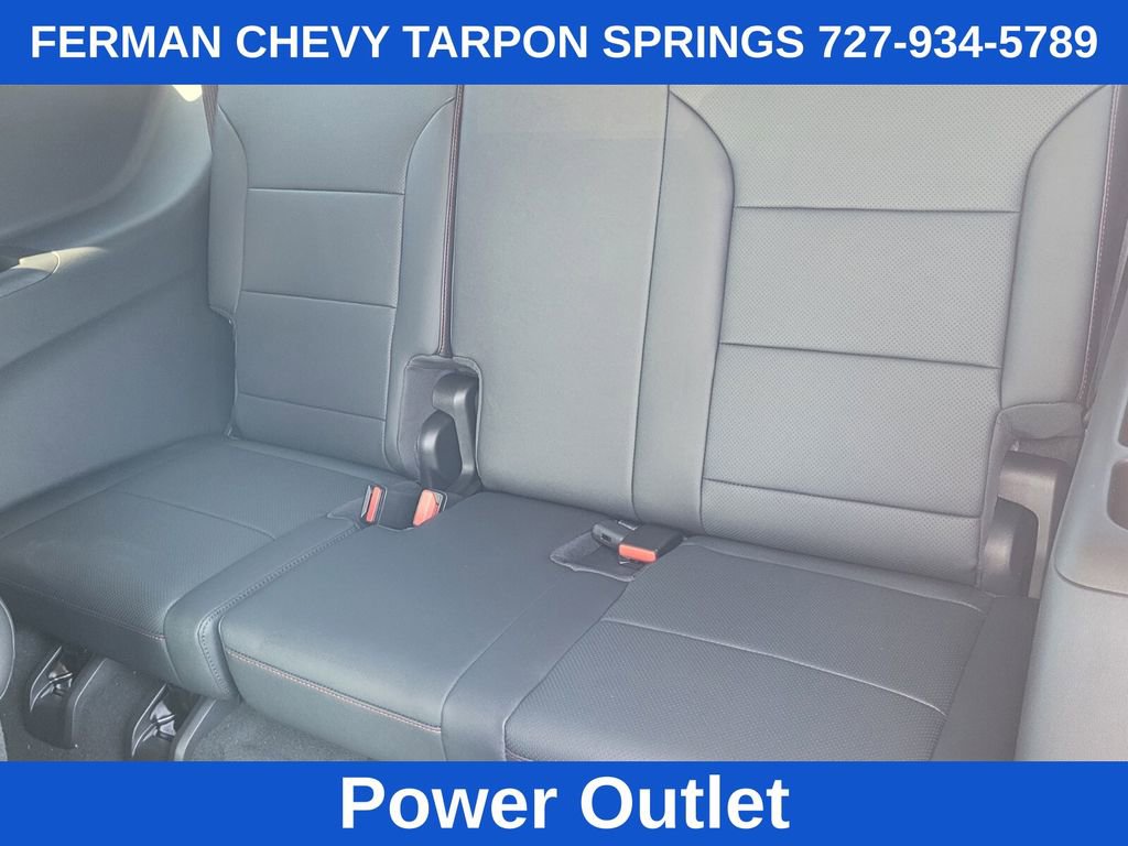 2025 Chevrolet Traverse Z71 photo 12