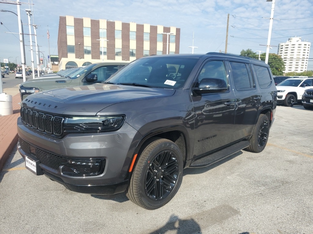 2025 Jeep Wagoneer Series II photo 2