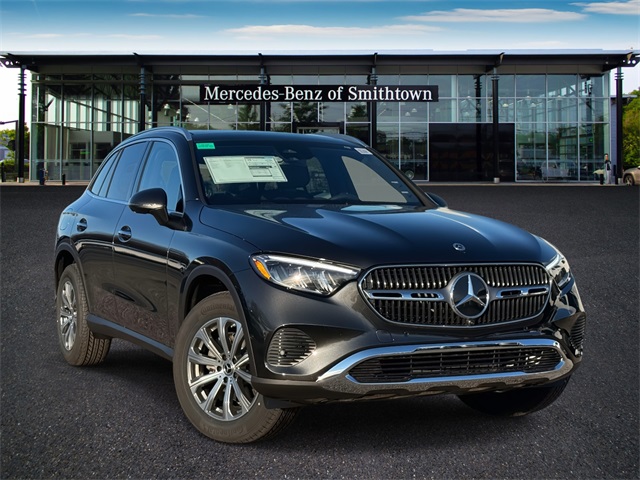 2026 Mercedes-Benz GLC Base's photo