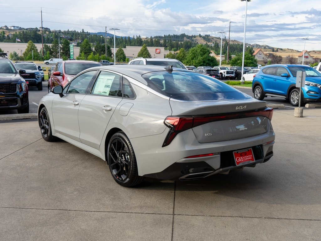 2026 Kia K5 GT-Line photo 5