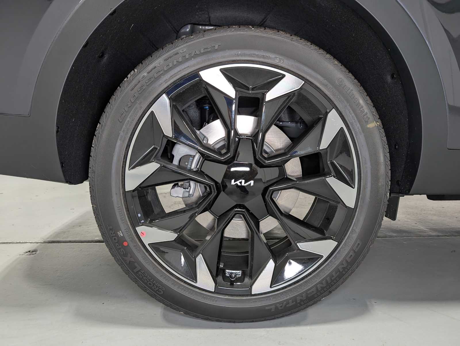 2026 Kia Sorento EX photo 3