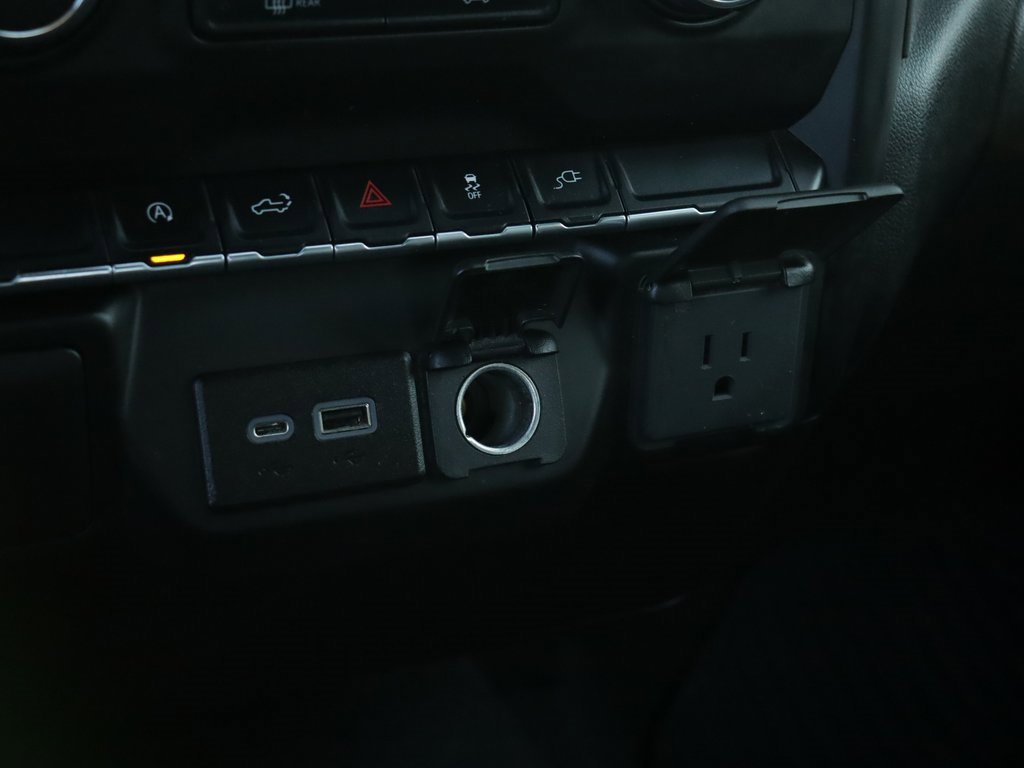 2022 Chevrolet Silverado 1500 Custom photo 17