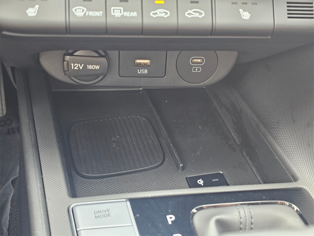 2024 Hyundai Elantra SEL Convenience photo 33