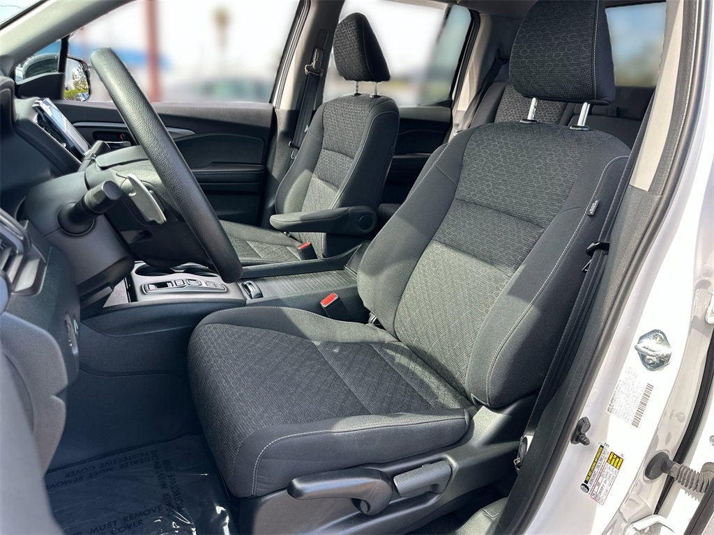2023 Honda Ridgeline Sport photo 17