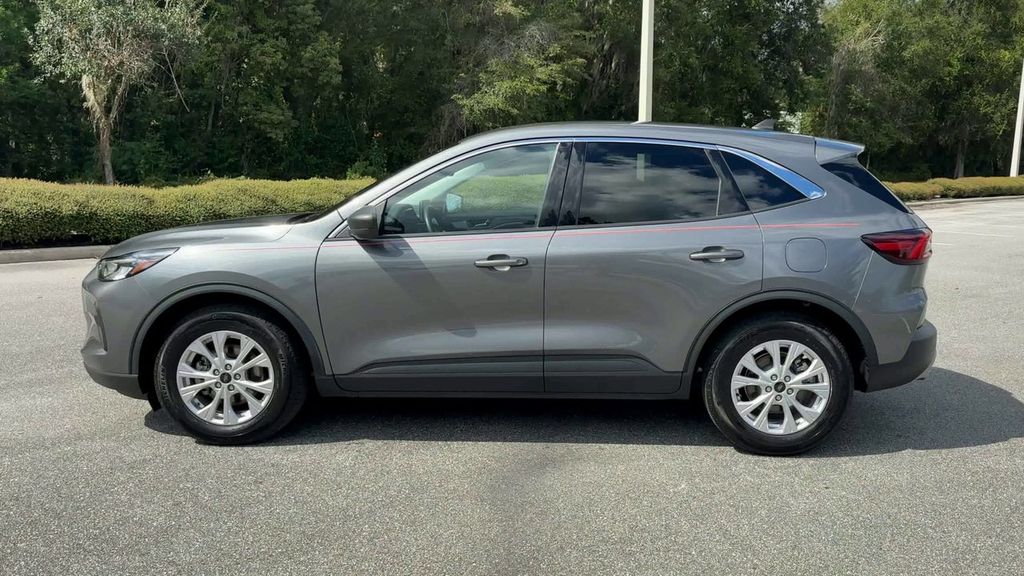 2024 Ford Escape Active photo 4