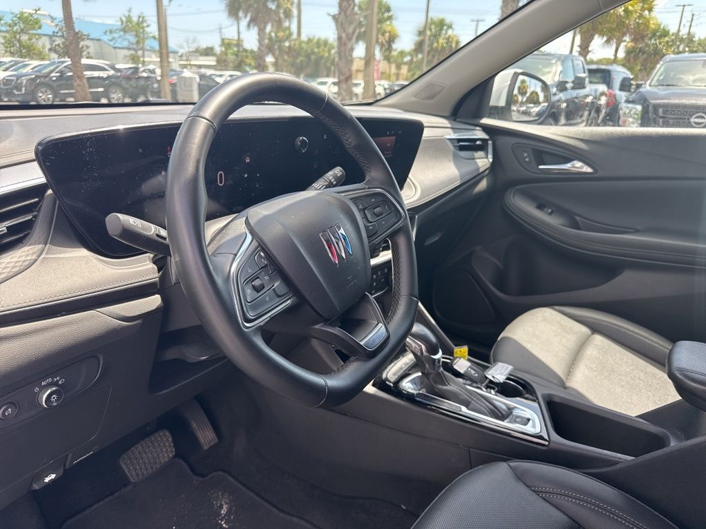 2024 Buick Encore GX Sport Touring photo 9
