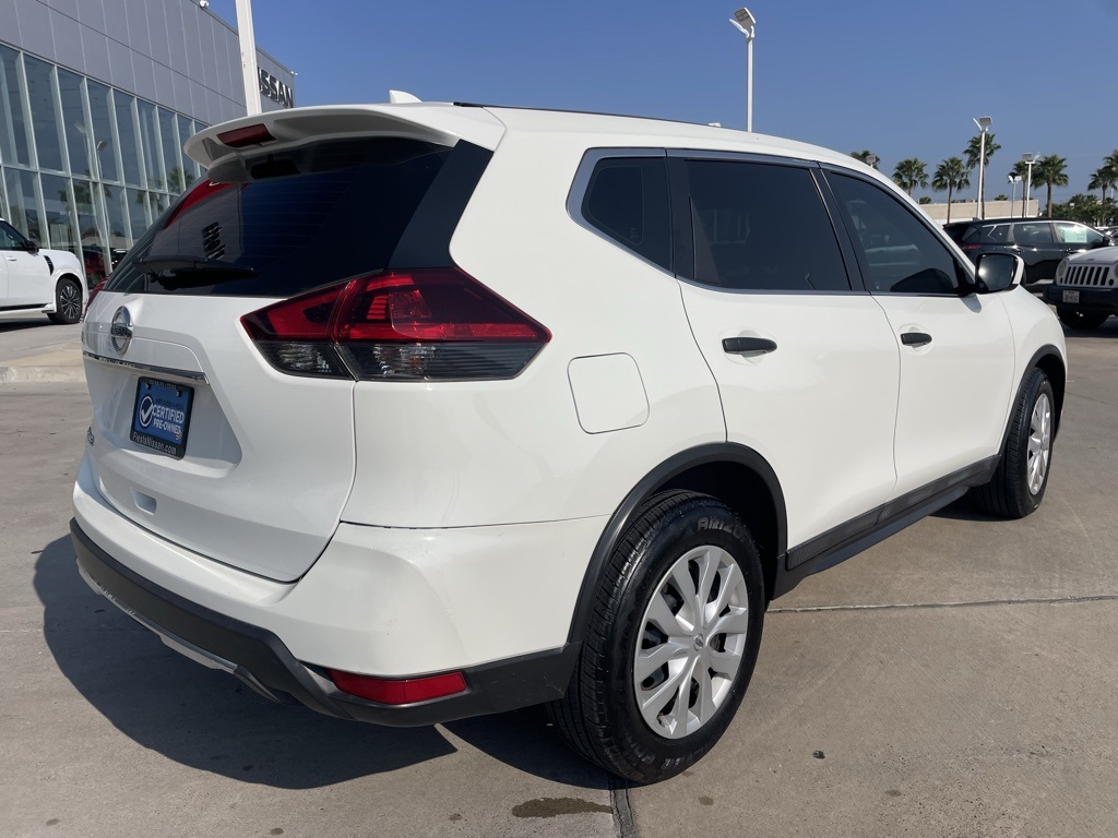 2018 Nissan Rogue S photo 2