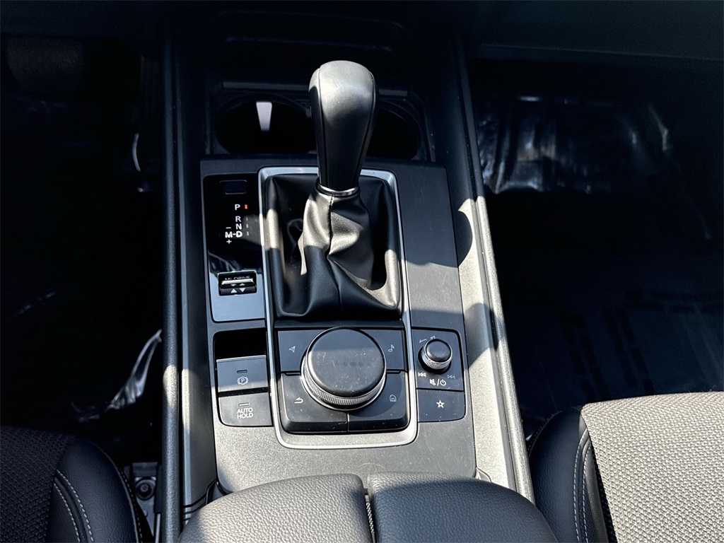 2025 MAZDA CX-50 - Image 19