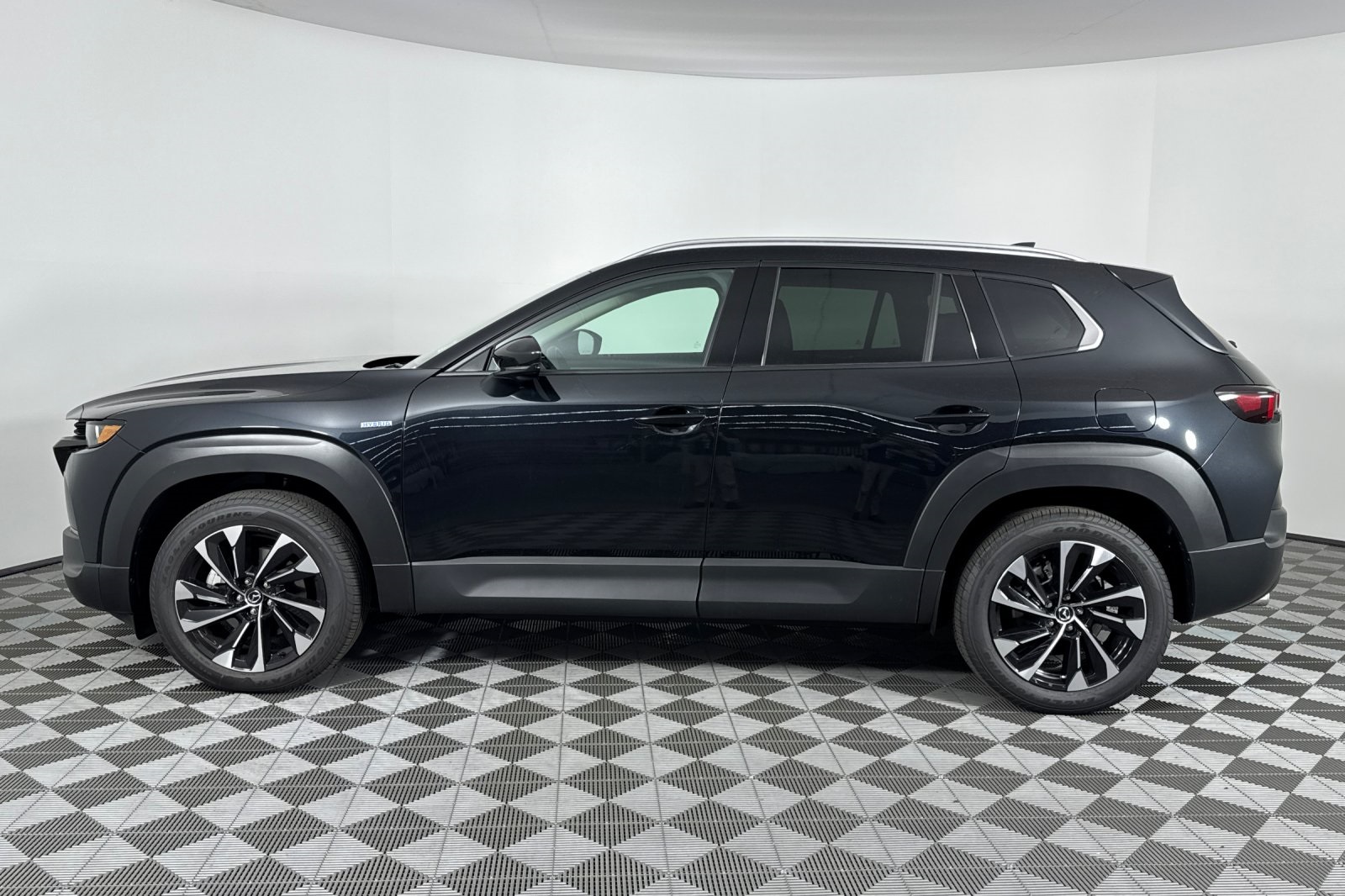 2025 Mazda CX-50 Premium Plus photo 7