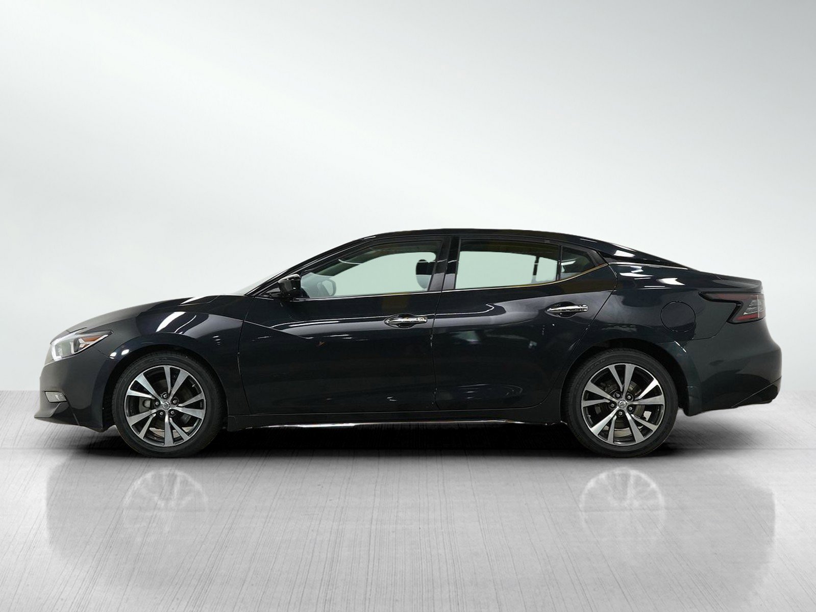 Used 2017 Nissan Maxima S with VIN 1N4AA6AP3HC408220 for sale in Burnsville, Minnesota