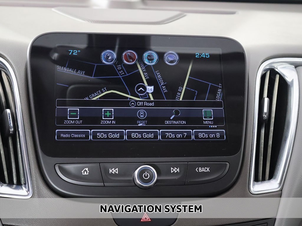 2018 Chevrolet Malibu Premier photo 2