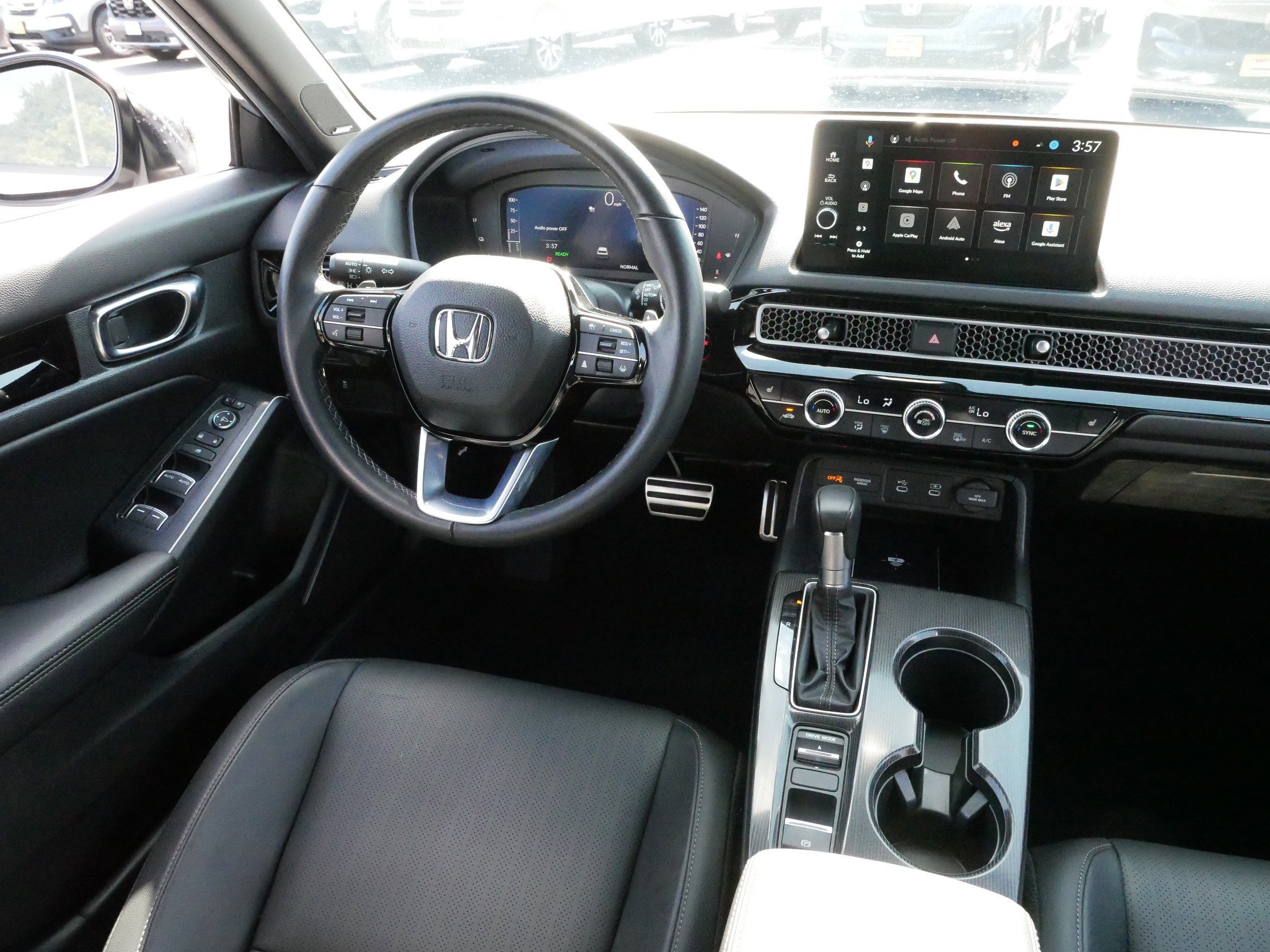 2025 Honda Civic Sport Touring Hybrid photo 9