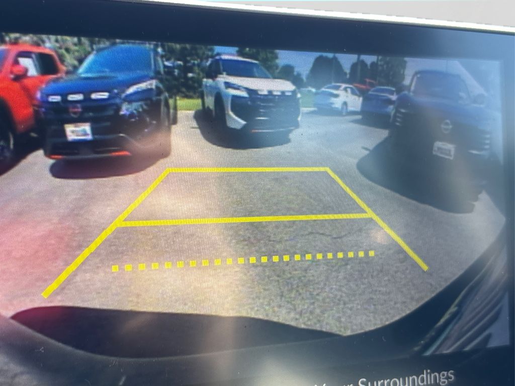 2025 Honda HR-V LX photo 23