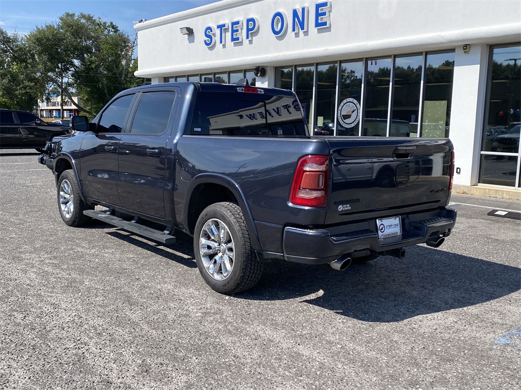2020 Ram 1500 Laramie photo 6
