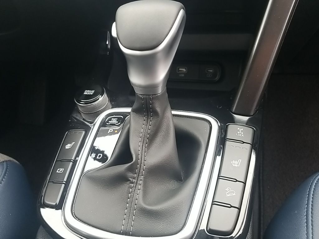2024 Kia Seltos S photo 16