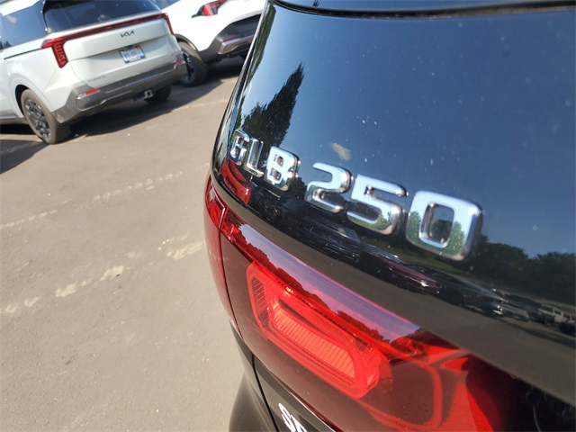 2021 Mercedes Benz GLB 250 4MATIC photo 26