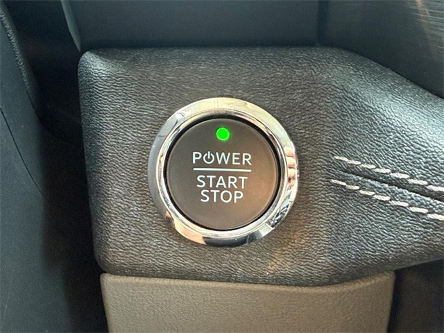 2025 Ford F-150 Lightning photo 11
