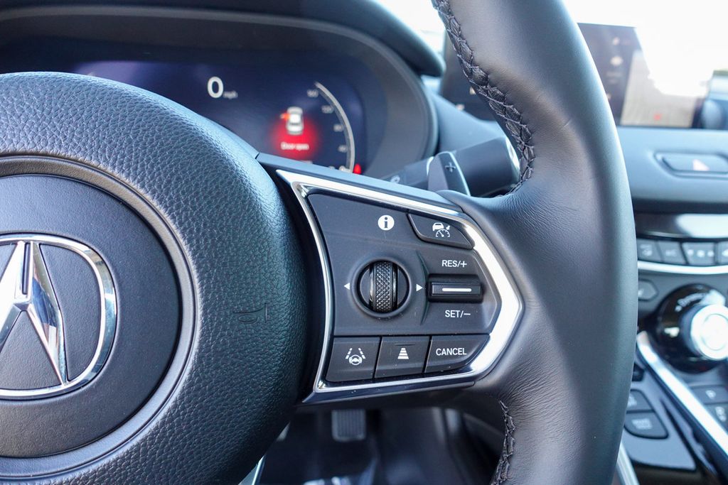 2025 Acura TLX Technology photo 16