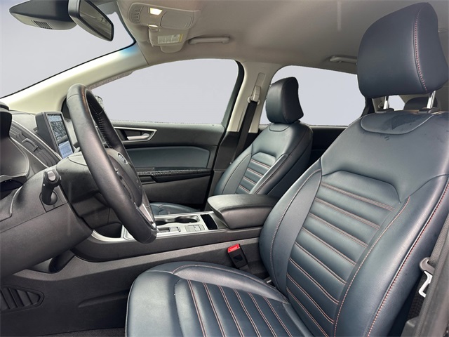 2024 Ford Edge SEL photo 9