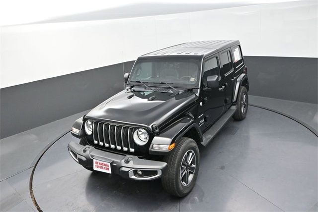 2023 Jeep Wrangler Sahara photo 18