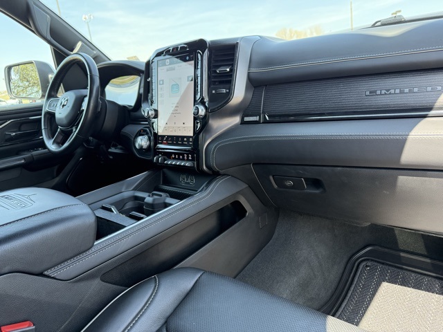 2023 Ram 1500 Limited photo 11