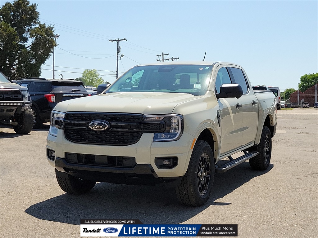 2025 Ford Ranger XLT photo 2