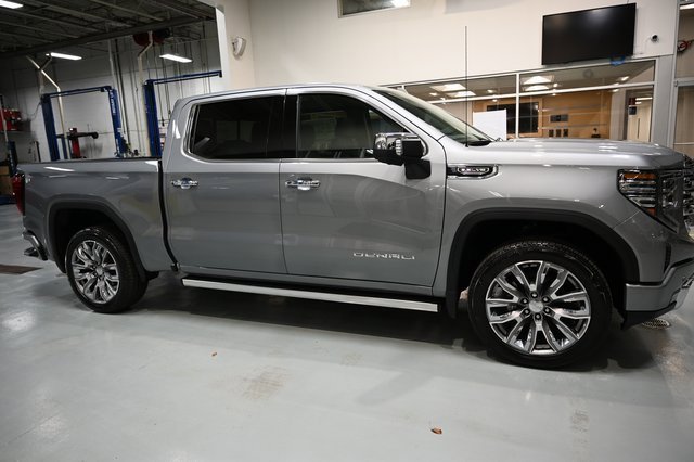 2026 Gmc Sierra Denali photo 3