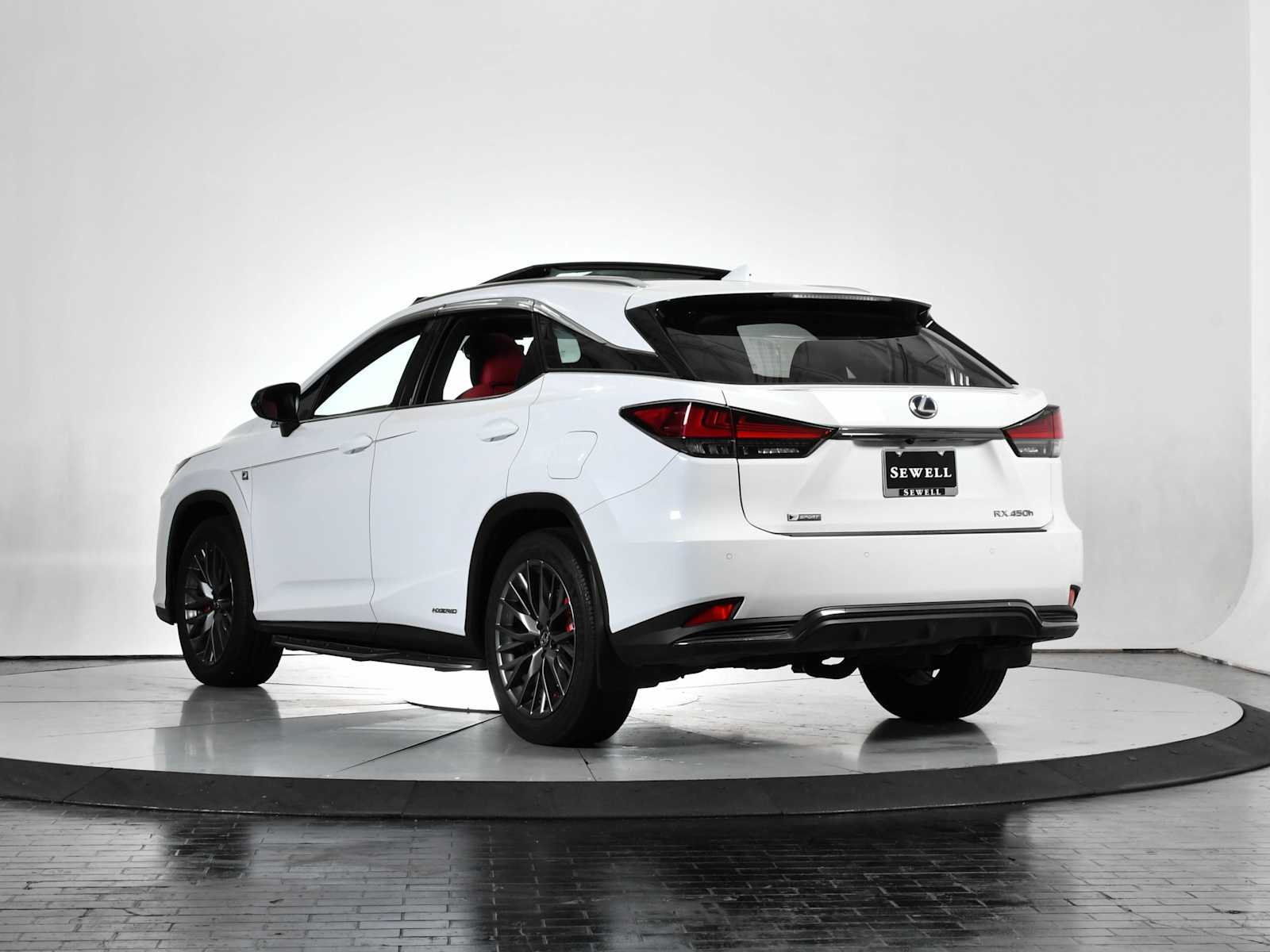 Image 3 of Certified Pre-Owned 2022 Lexus RXh F SPORT Handling