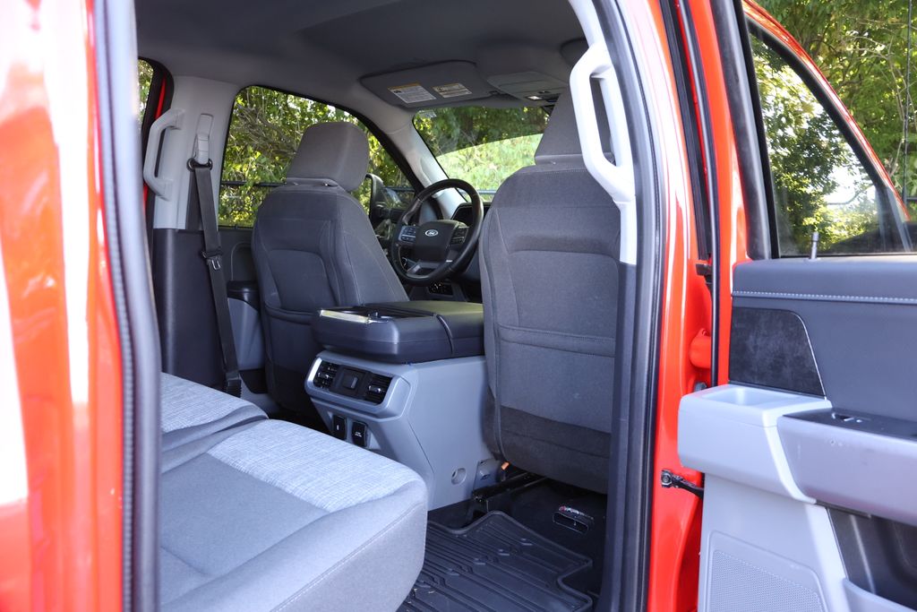 2023 Ford F-150 XLT photo 46