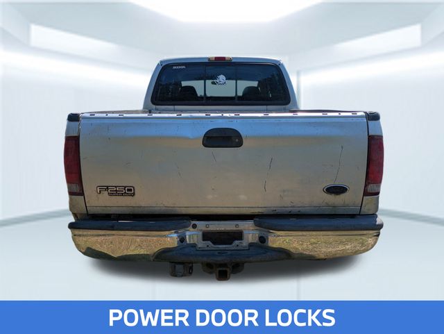 2003 Ford F-250 photo 5