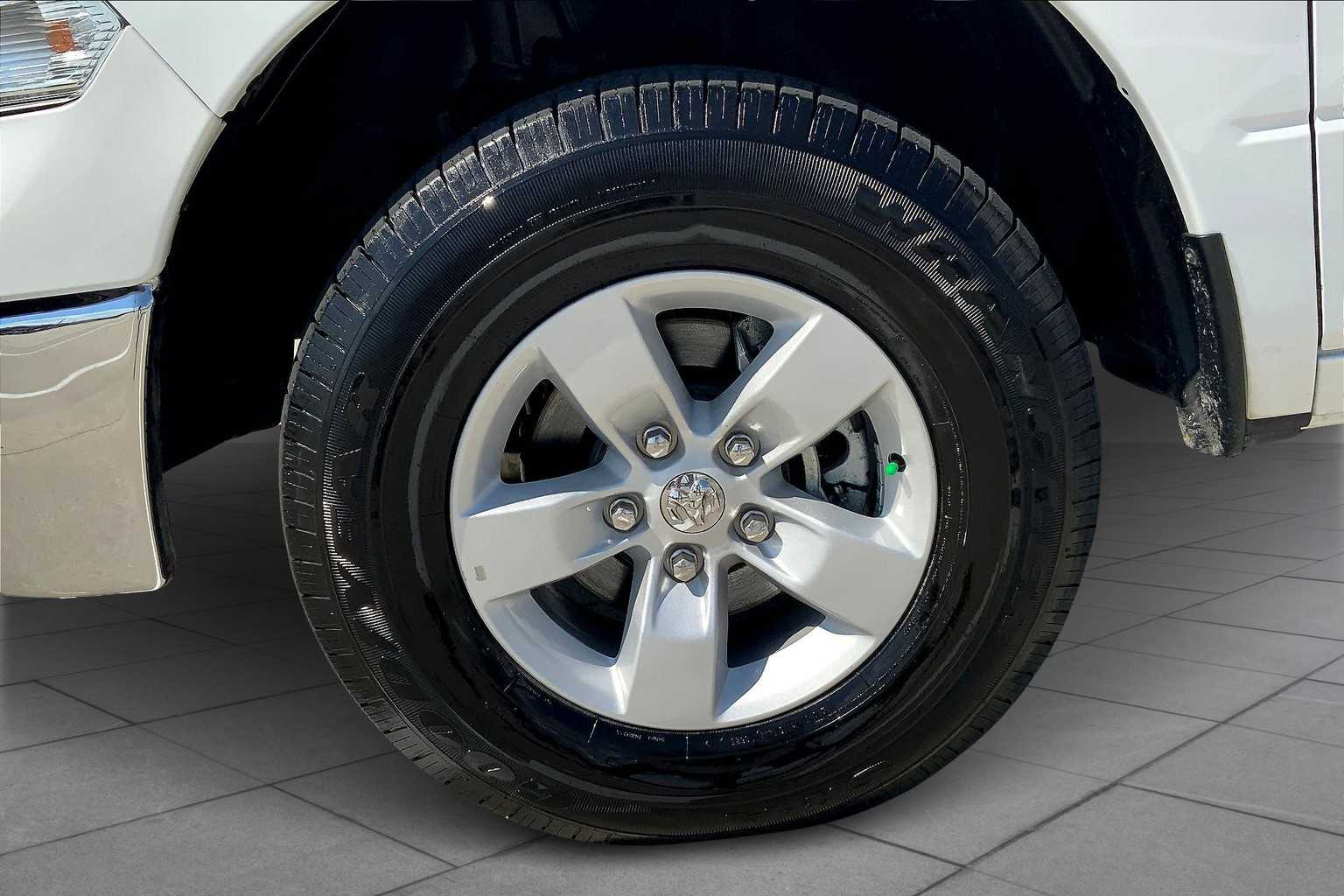 2023 Ram 1500 Classic SLT photo 10
