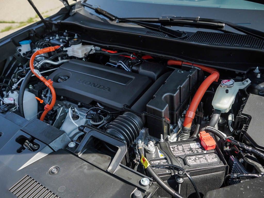 2026 Honda CR-V Hybrid Sport-L photo 4