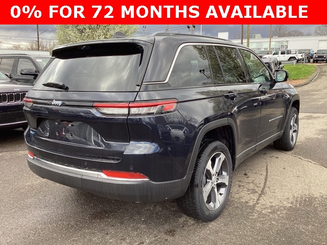 2024 Jeep Cherokee Base 4xe photo 3