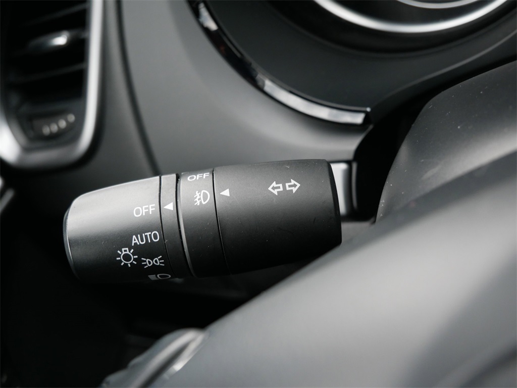2023 Mazda CX-9 Touring photo 17